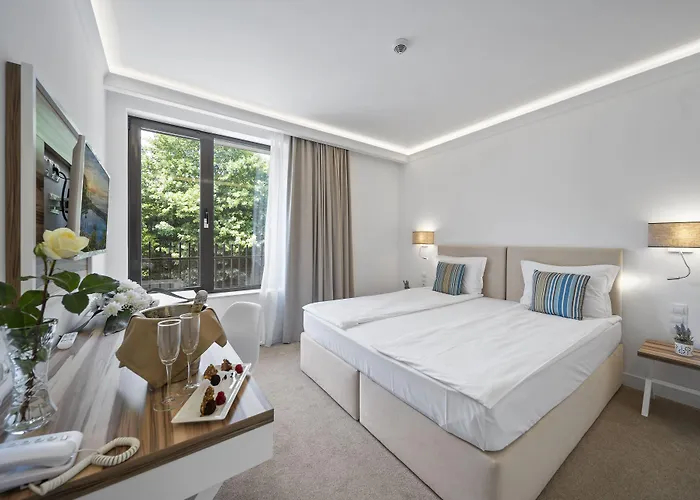 Hvd Nympha (adults Only) Feriested Golden Sands